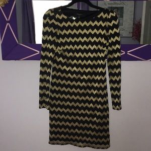 Nine West Black & Gold Chevron Dress